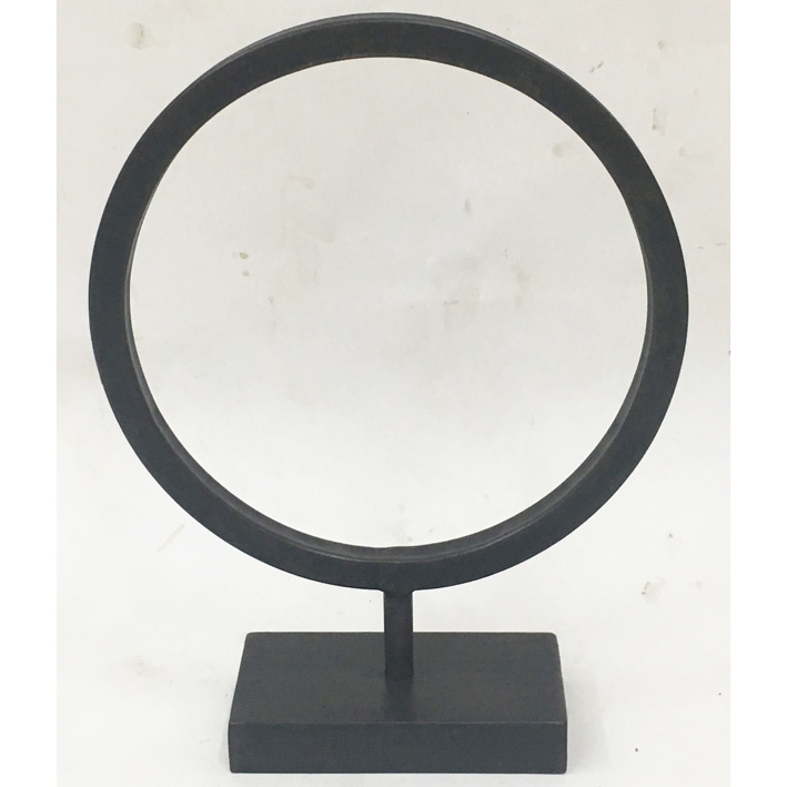 Rusty Metal Circle Decor With Stand