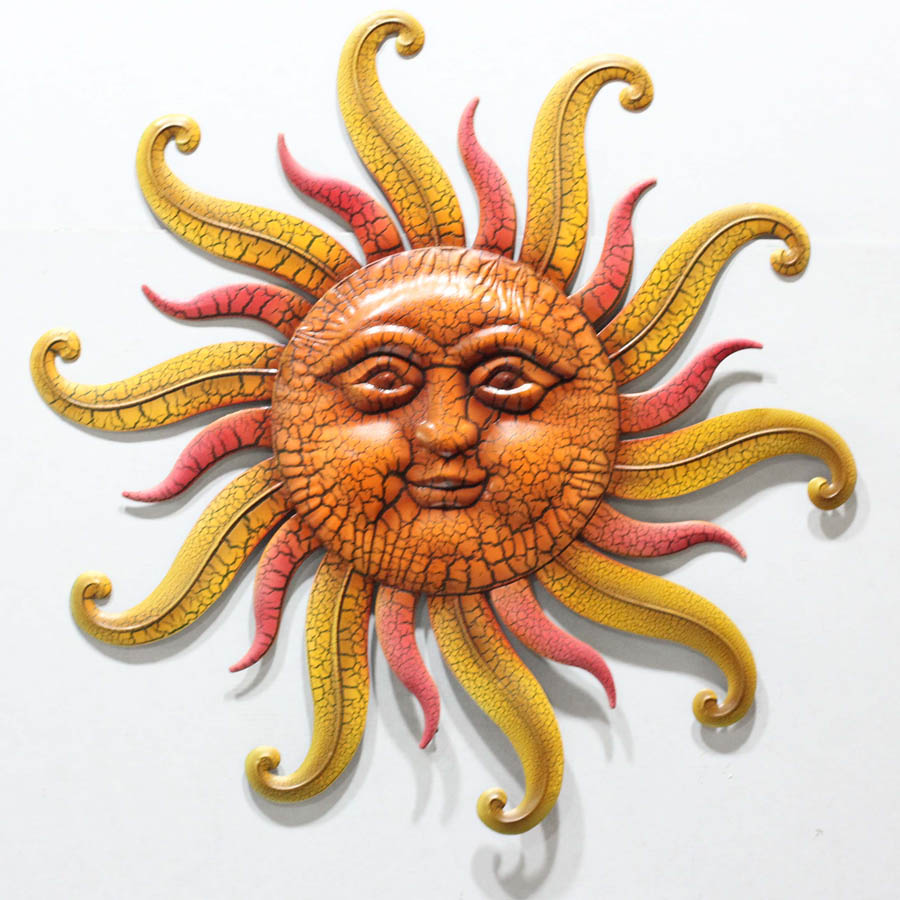 Crackle bright color metal sun face wall decor