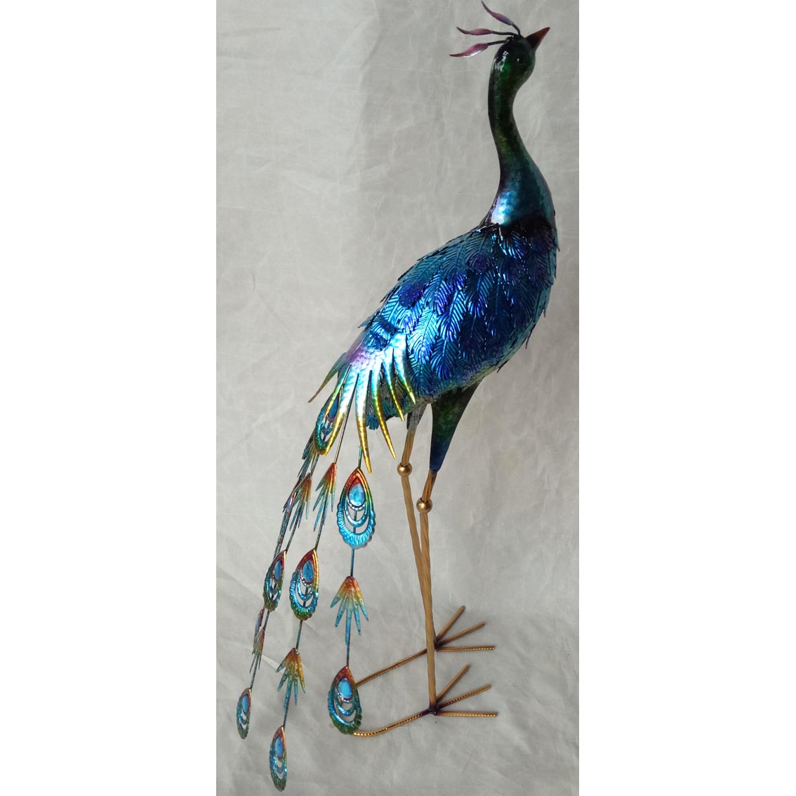 Hand-made metal garden decor peacock ornament