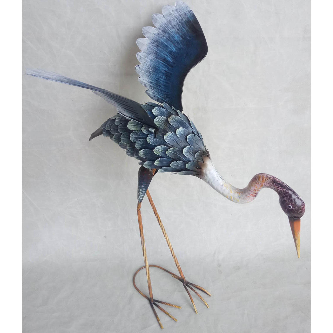 Hand-made metal garden decor bird ornament