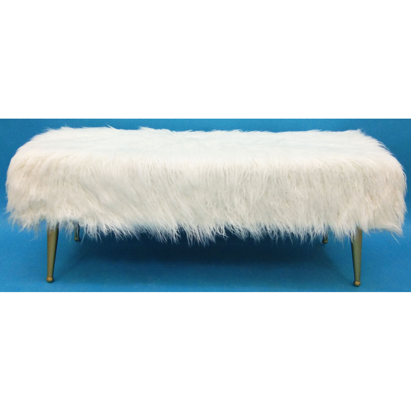 Rectangular fake wool bench with metal legs