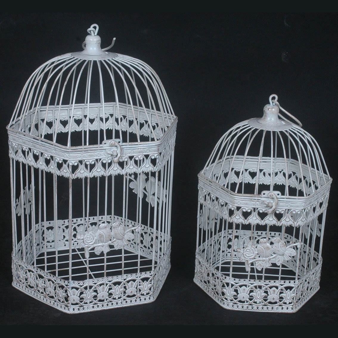 S/2 hexagon metal birdcage with bird decor 